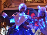 Echassiers lumineux en parade musicale